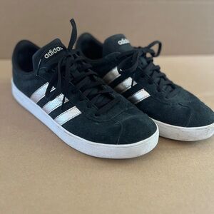 Adidas Women’s Court Sneaker